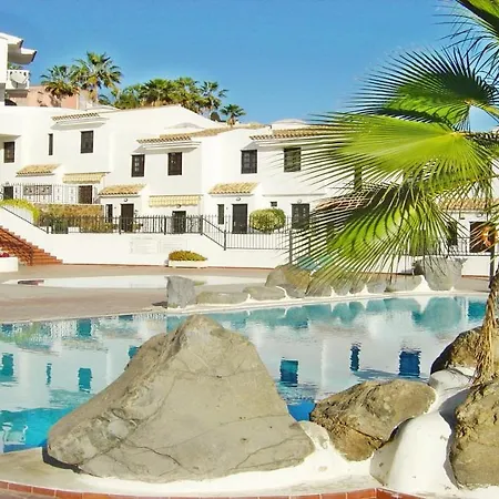 Remarkable 2-bed House In With Pool